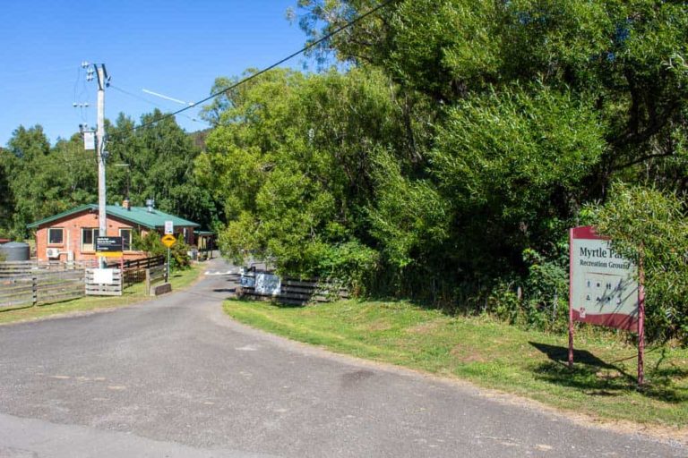 Myrtle Park 2699 768x512